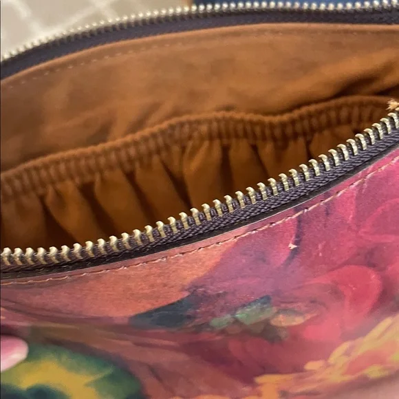 Patricia Nash Leather Wristlet. New with tags - Picture 7 of 7